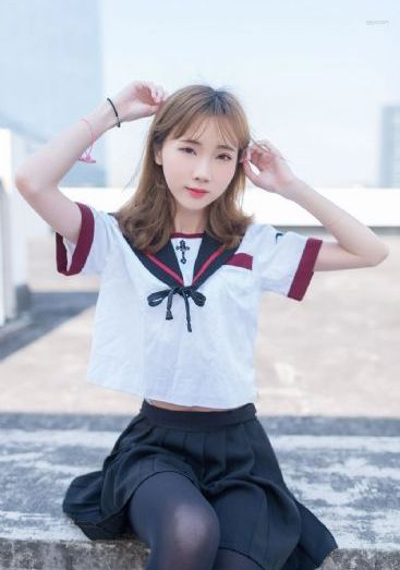 我们不是亲兄妹