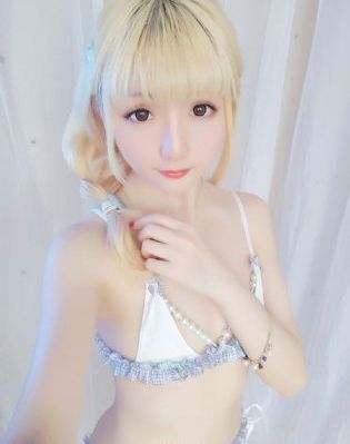 《美丽邻居》电视剧