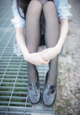 年轻的妻子韩国电影