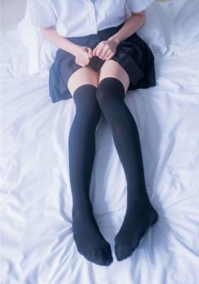 何以琛萧默笙电视剧全集免费观看