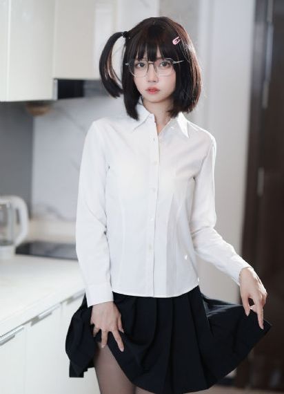只摸一分钟也