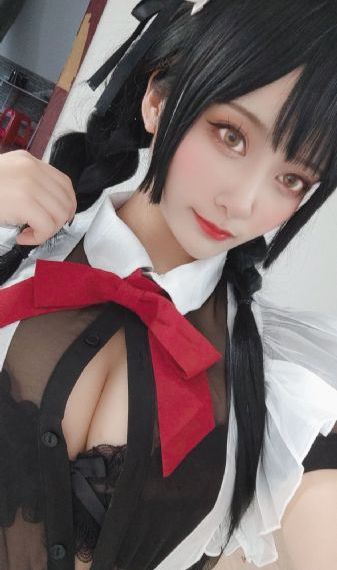做爰无遮挡三级