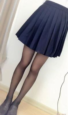 年轻母亲三